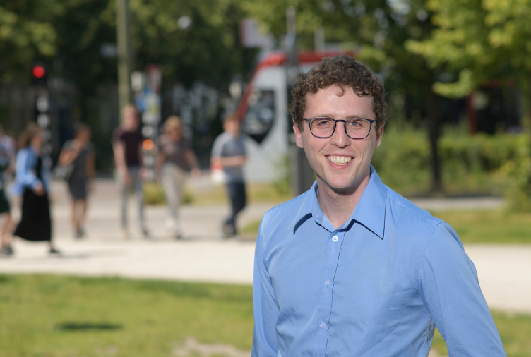 Portrait photo: Sven Geboers